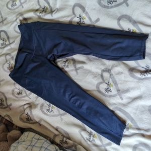 blue leggings with side pockets